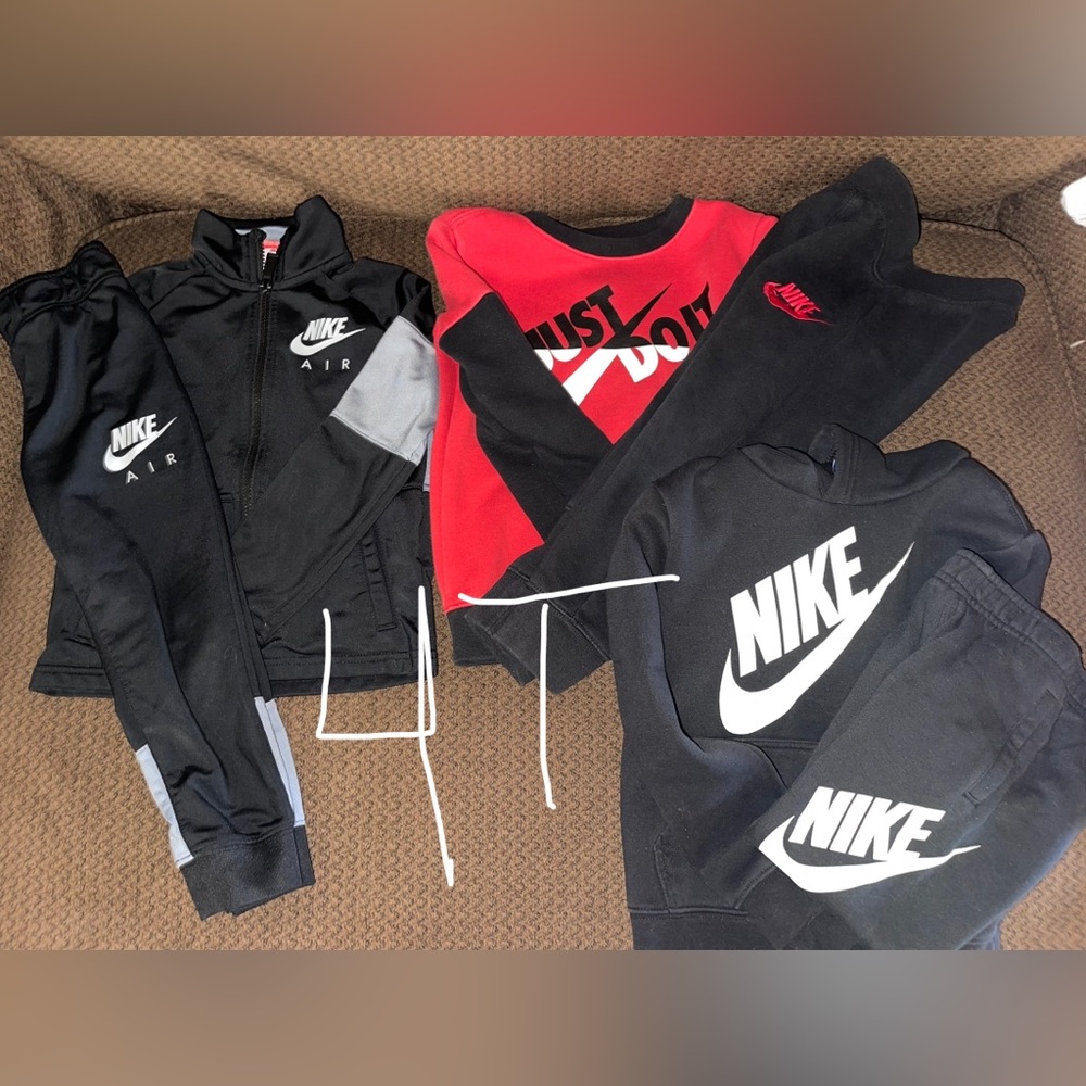 Nike sets